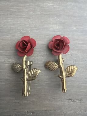 Vintage Brooch - Set of 2 Gold Tone Metal Rose Flower Red Layered Petals